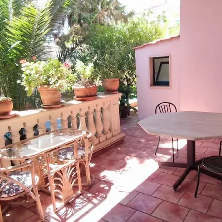 בית הארחה Palazzo Ricordi *